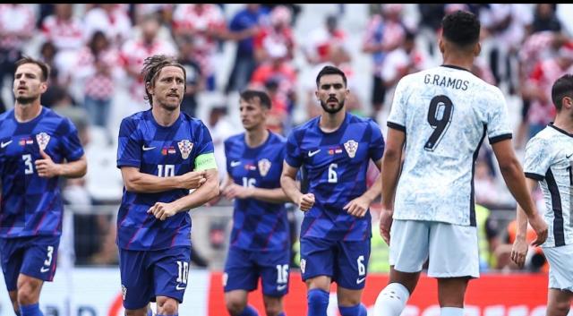 首负克罗地亚 葡萄牙攻防都差 何谈欧洲杯夺冠？